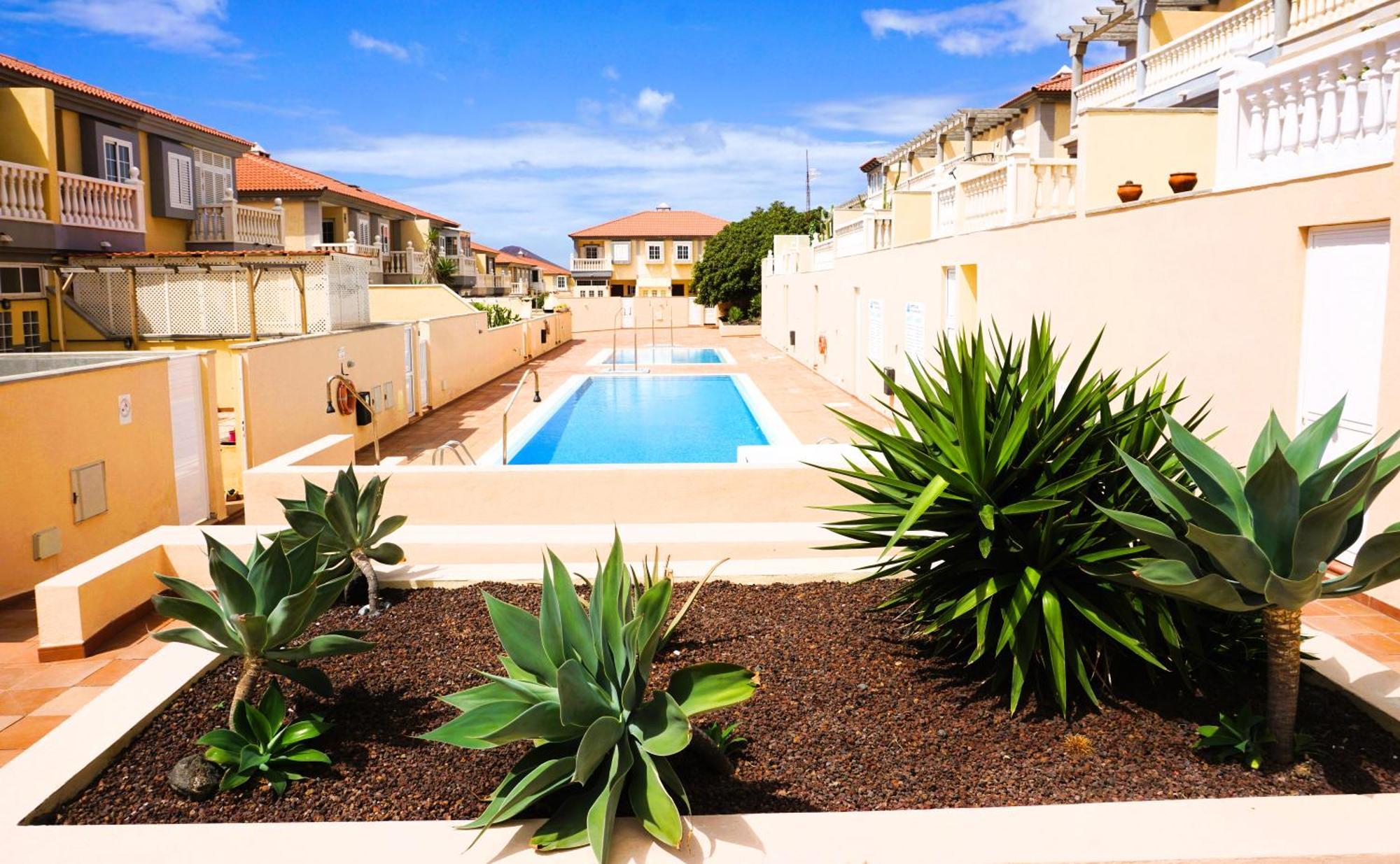 Casa La Sonrisa Shared House Hotel El Medano  Exterior photo